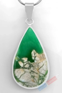 Stříbrný přívěsek (Ag 925/1000) se vzácným pravým variscitem QAA, kapka cca 36 x 22 mm, krásná výrazná zelená barva (VA7865P)