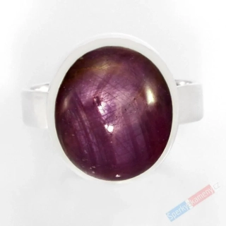 Stříbrný prsten (Ag 925/1000) s asterickým rubínem QA, vel. kamene cca 14 x 11 mm, RARITA (RU7875RA)